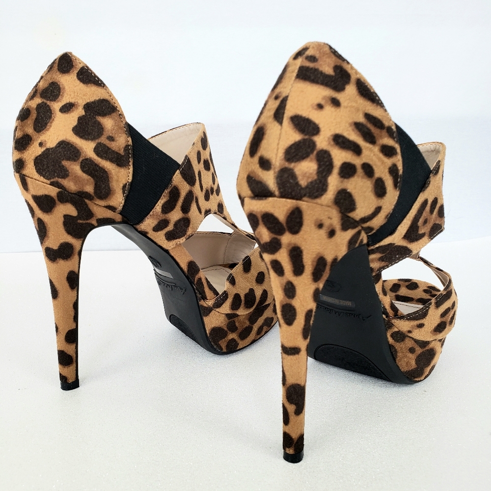 Sky High & Super Sexy Animal Print Platform Stiletto Heels, Peeptoe Sz 5.5 - Picture 4 of 9